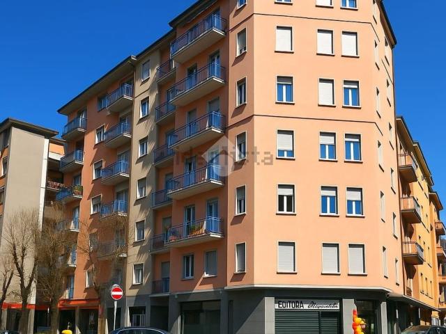 Appartamento in vendita a San Rocco, Como