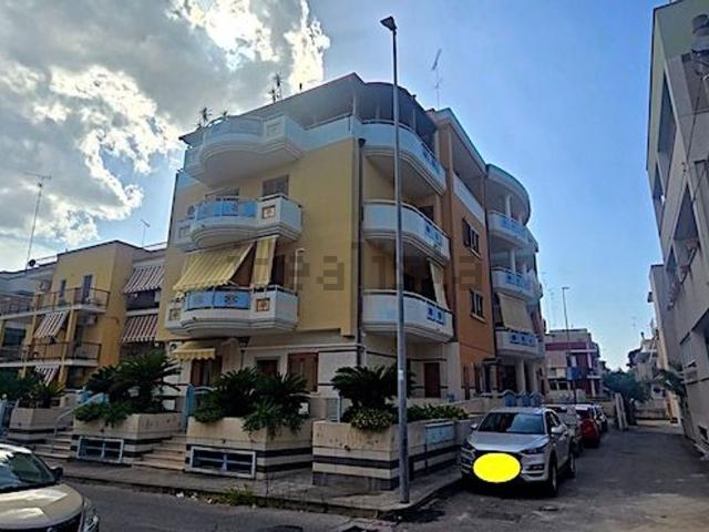 Appartamento in vendita a Massafra, Taranto