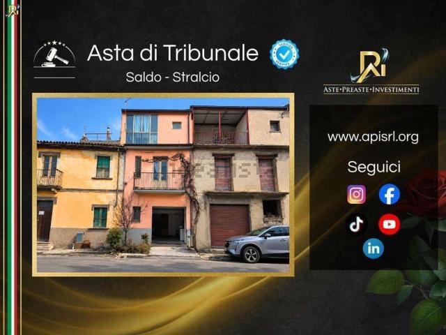 Appartamento in vendita a Castelvecchio Subequo, L'Aquila
