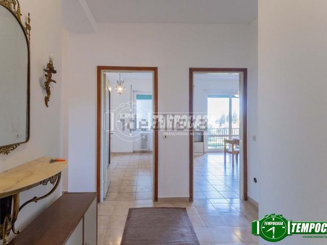 Appartamento in vendita a Inveruno, Lombardia