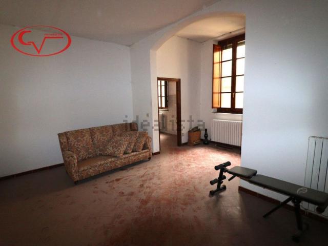 Appartamento in vendita a Montevarchi, Toscana