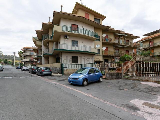 Appartamento in vendita a San Nicolò, Aci Catena