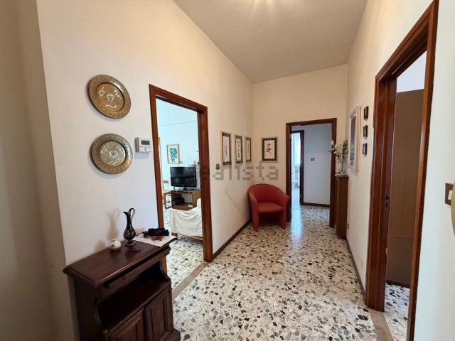 Appartamento in vendita a Portone, Senigallia