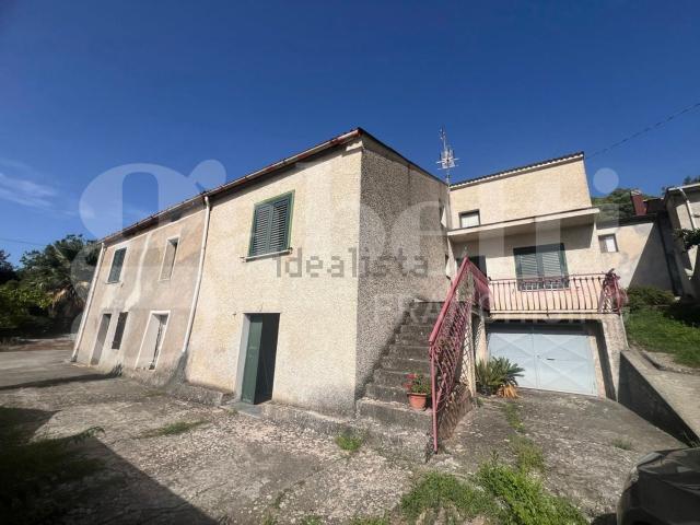 Appartamento in vendita a Aiello Calabro, Cosenza