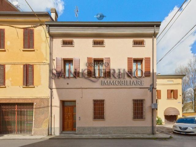 Attico in vendita a Bassa Reggiana, Re