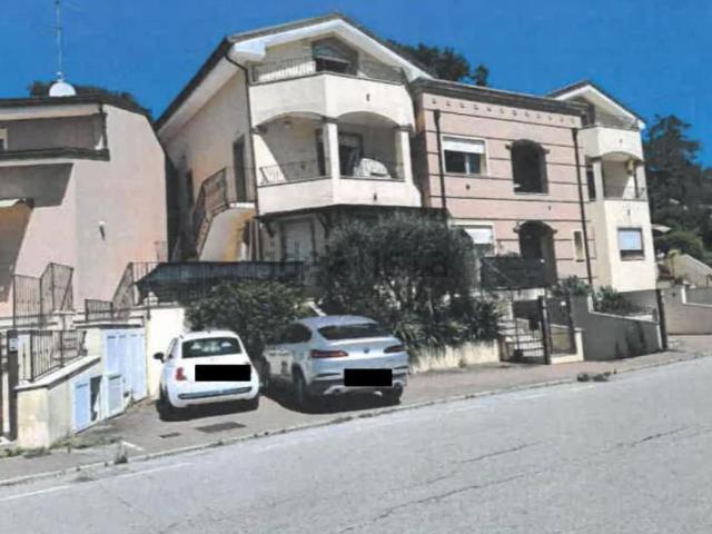 Appartamento in vendita a Fratte, Sassofeltrio