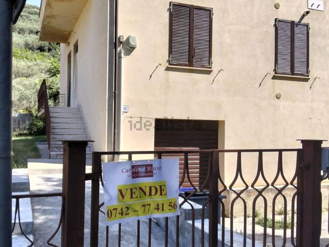 Appartamento in vendita a Foligno, Umbria