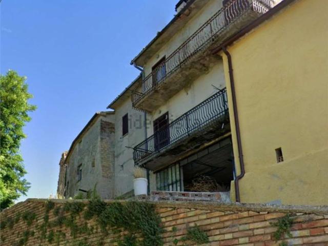 Appartamento in vendita a Isola, Marche