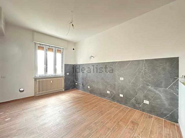 Appartamento in vendita a Cisliano, Lombardia