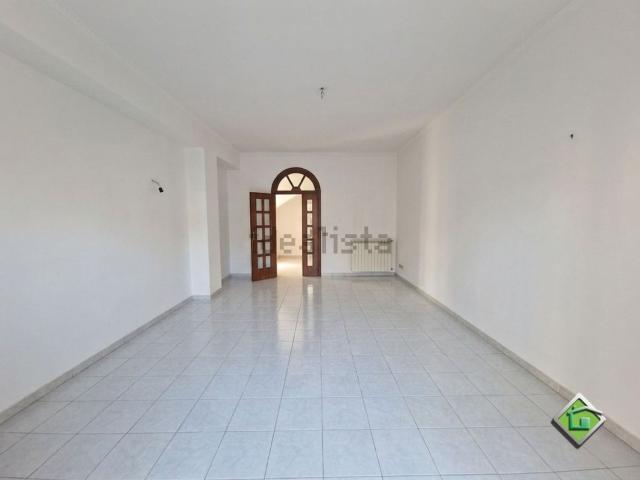 Appartamento in vendita a Isernia centro, Isernia