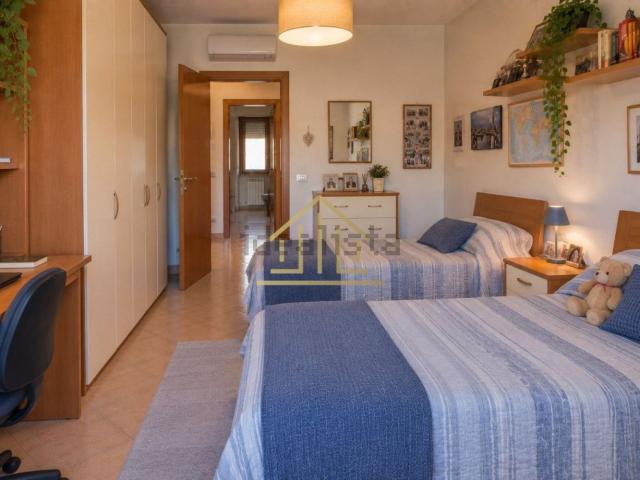 Appartamento in vendita a Rovizza, Sirmione
