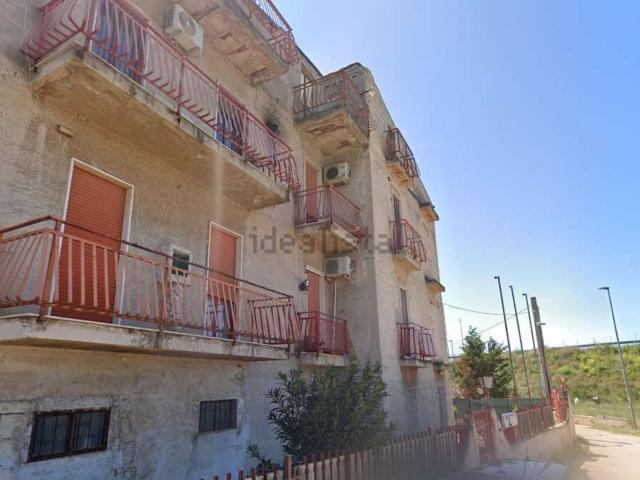 Appartamento in vendita a Statte, Taranto
