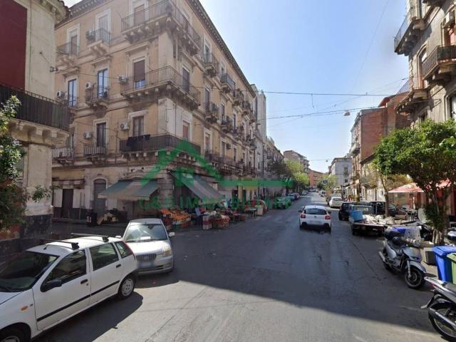Appartamento in vendita a Centro storico, Catania