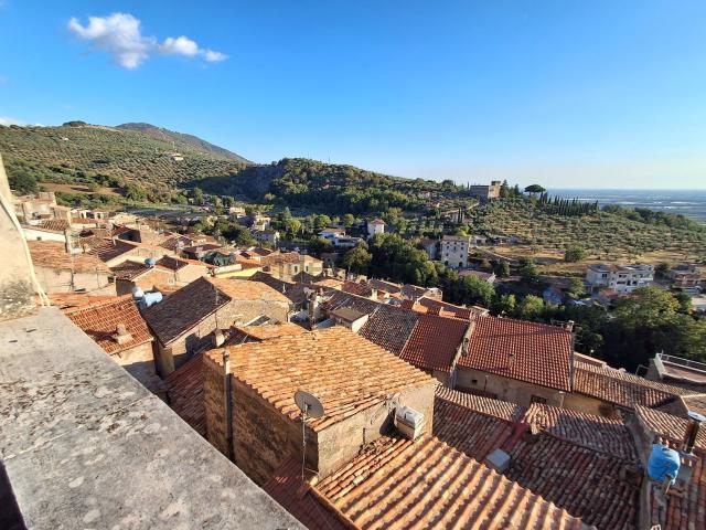 Appartamento in vendita a Cori, Latina