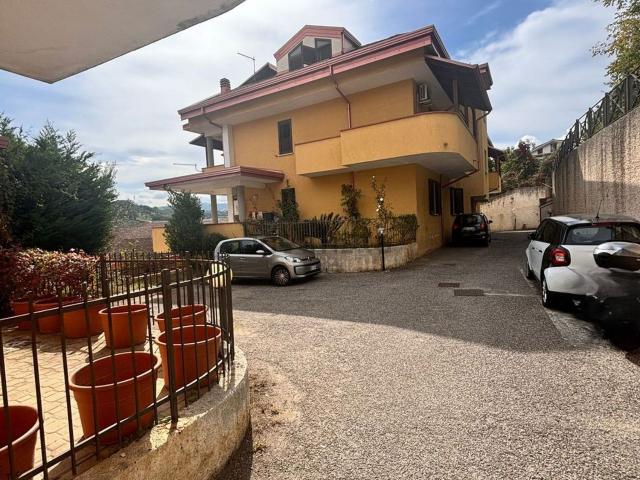 Appartamento in vendita a San Vito, Calabria