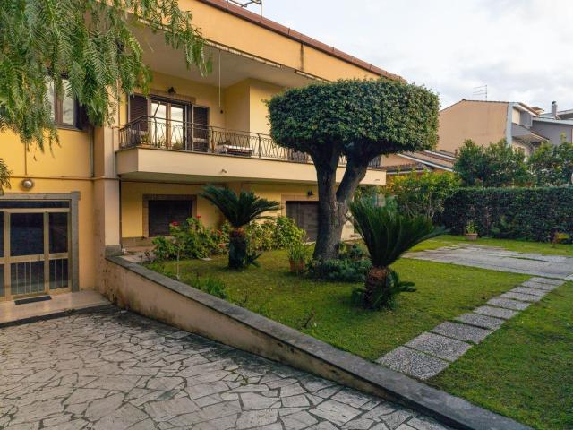 Attico in vendita a Roma Capitale, Lazio