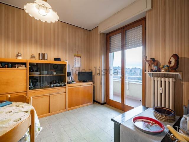 Appartamento in vendita a Galbiate, Lombardia