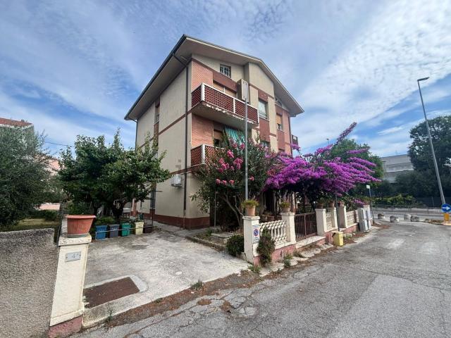 Appartamento in vendita a Marotta, Mondolfo