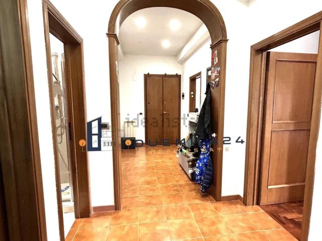 Appartamento in vendita a Prato, Toscana