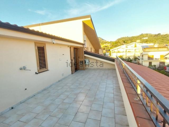 Attico in vendita a Calabria, Cosenza