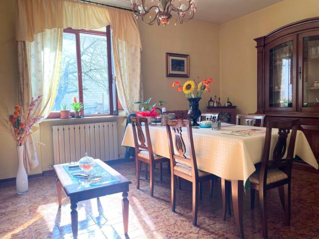 Appartamento in vendita a Quartiere Feggiani, Marche