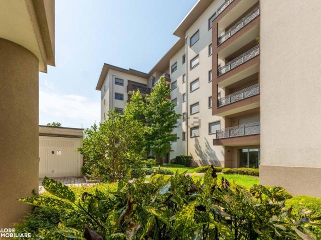 Appartamento in vendita a Mediglia, Lombardia