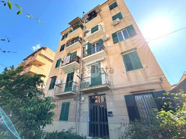 Appartamento in vendita a V Circoscrizione, Palermo