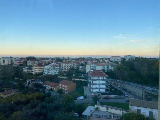Appartamento in vendita a Quartiere Trento e Trieste, Lanciano