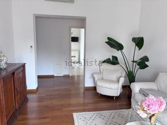 Appartamento in vendita a Quartiere 3, Firenze