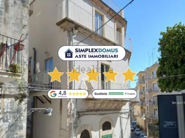 Appartamento in vendita a Cappuccini, Ragusa