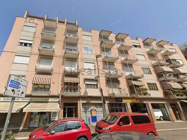 Appartamento in vendita a Mestre-Carpenedo, Venezia