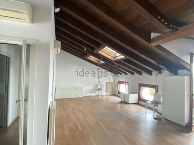 Attico in vendita a Topaligo, Sacile
