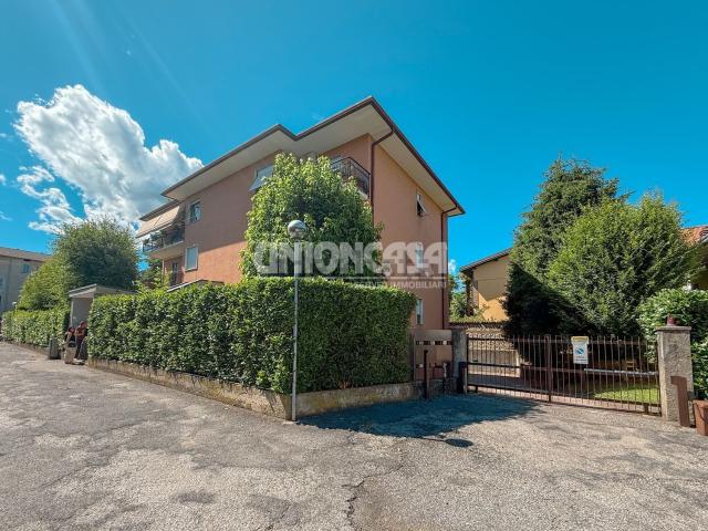Appartamento in vendita a Lomazzo di Sopra, Lomazzo