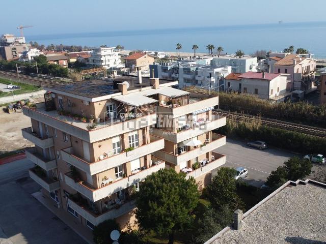 Appartamento in vendita a Marina Picena, Marche