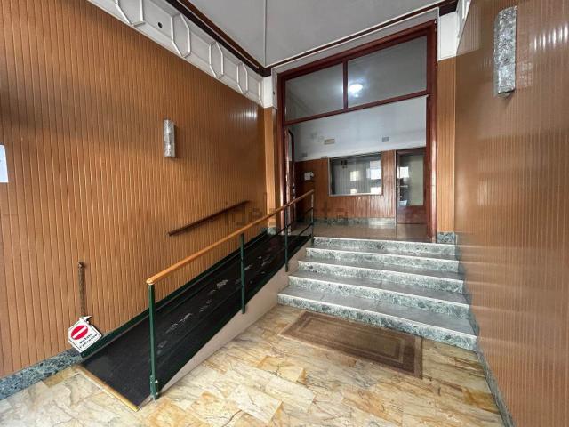 Appartamento in vendita a Salerno, Campania