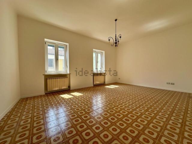 Appartamento in vendita a Borgo Castello, Gorizia
