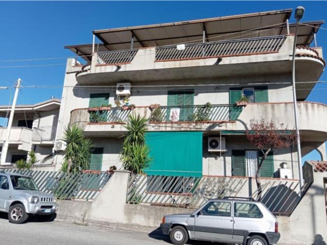 Appartamento in vendita a Calabria, Reggio Calabria