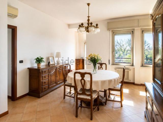 Appartamento in vendita a Sud-Est, Brenzone