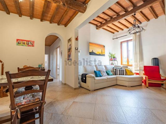 Appartamento in vendita a Costalpino, Siena