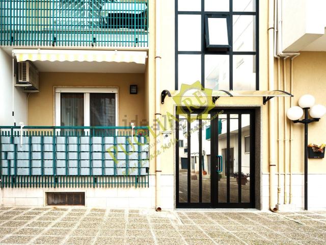 Appartamento in vendita a Rione Gelso, Puglia