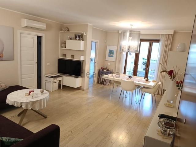 Appartamento in vendita a Puglia, Barletta-andria-trani