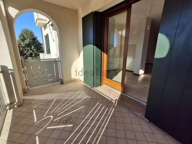 Appartamento in vendita a Ponzano, Treviso
