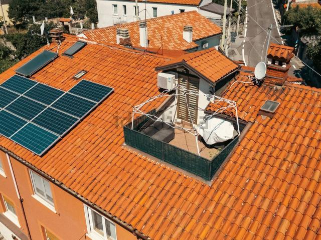 Appartamento in vendita a Servola-Chiarbola-Valmaura-Borgo San Sergio, Villa Opicina