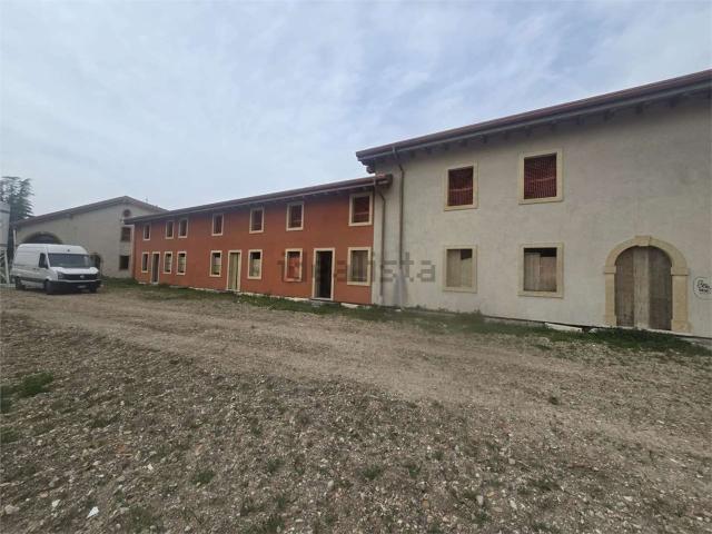 Appartamento in vendita a Povegliano Veronese, Veneto