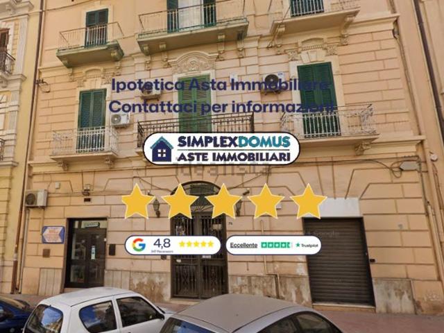 Appartamento in vendita a Taranto