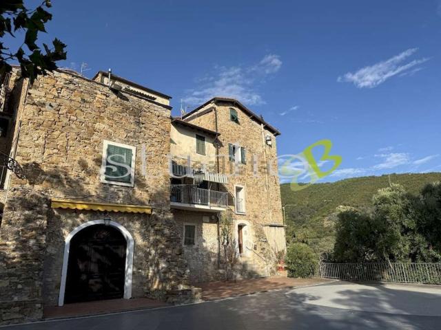 Appartamento in vendita a Bordighera, Liguria
