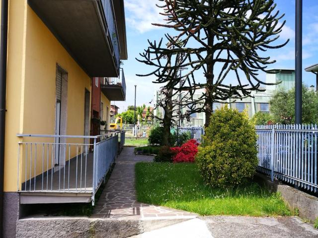 Appartamento in vendita a Grassobbio, Bergamo