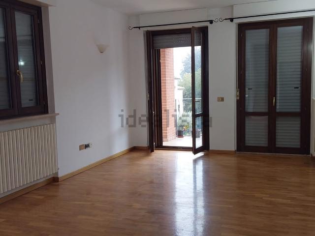 Appartamento in vendita a Marche, Macerata