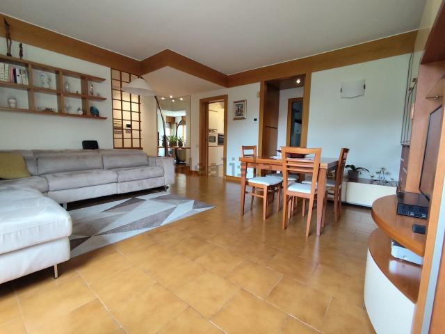 Appartamento in vendita a Asmonte, Ossona