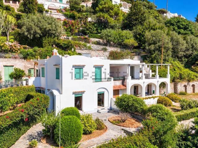 Appartamento in vendita a Capri, Campania